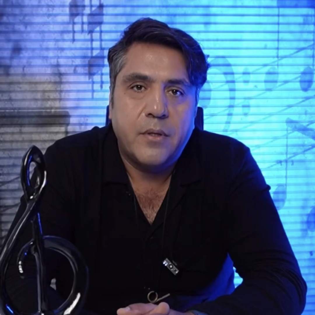 آهنگ جدید مانی رهنما وقتی تو نباشی من به من مشکوکم